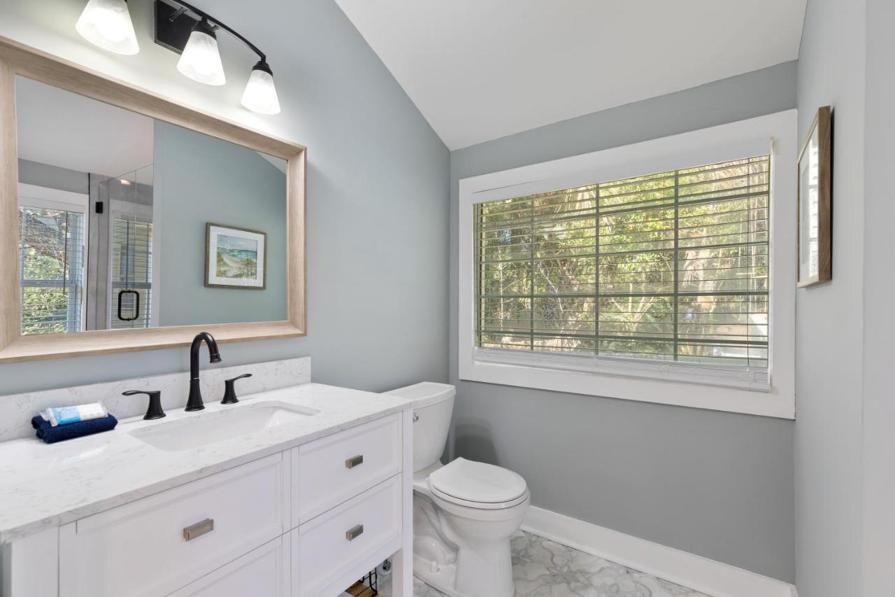 222 W Ashley - Sea Breeze - Minutes To The Ocean And Downtown Folly Beach Exterior photo