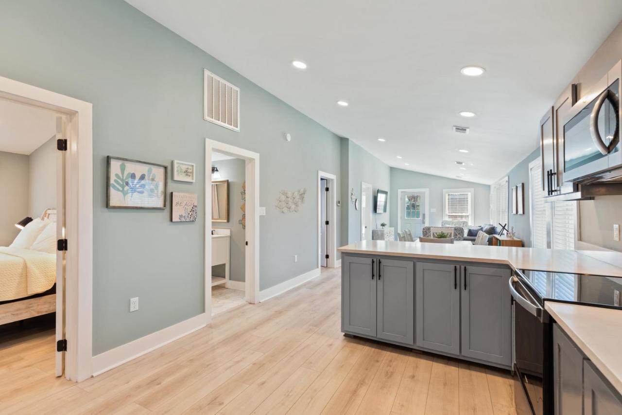 222 W Ashley - Sea Breeze - Minutes To The Ocean And Downtown Folly Beach Exterior photo